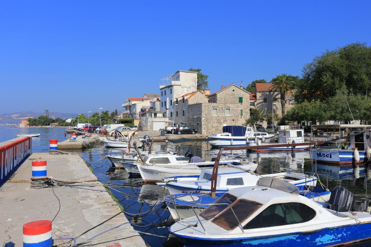 Apartments By The Sea Kastel Kambelovac, Kastela - 8679 Εξωτερικό φωτογραφία