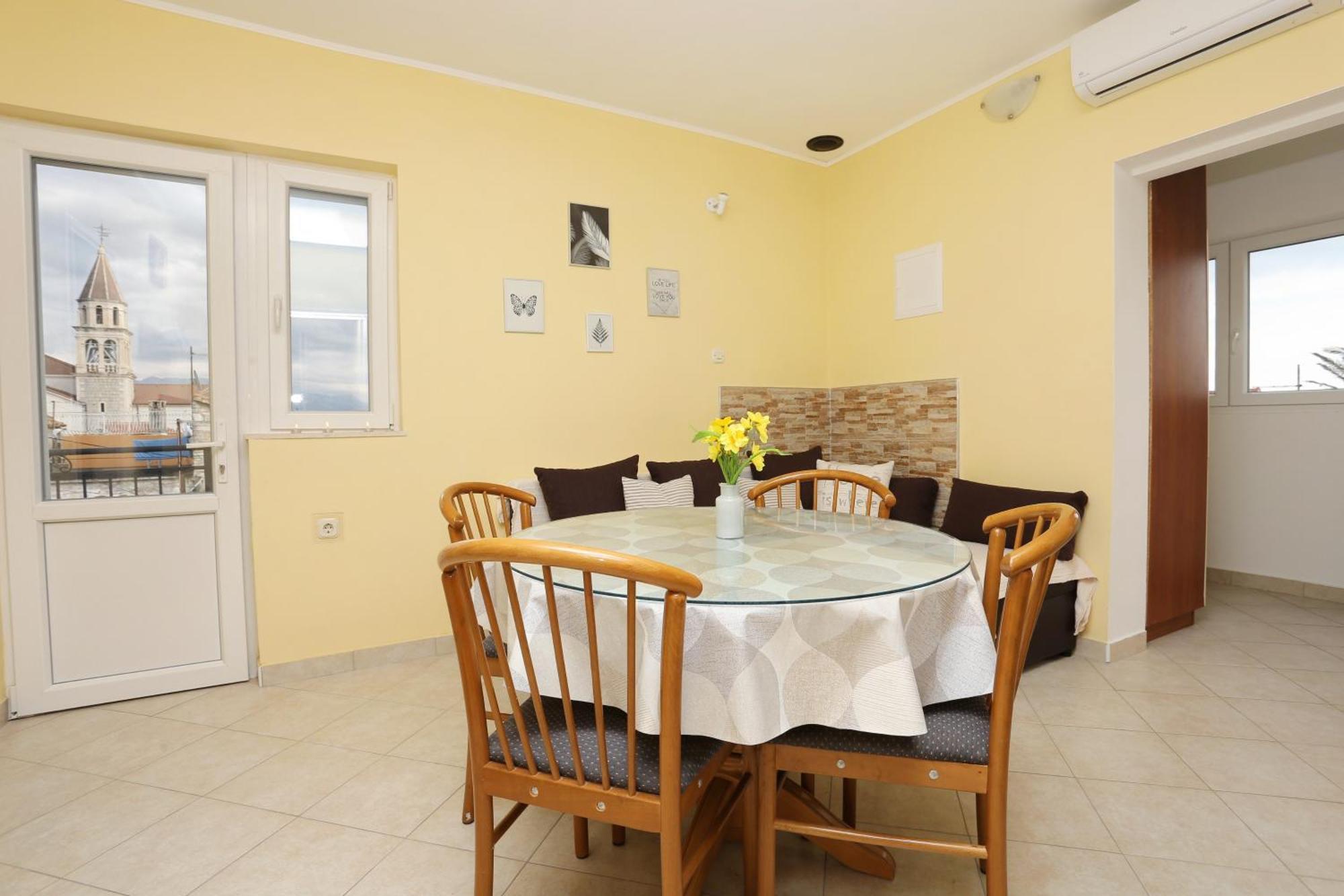 Apartments By The Sea Kastel Kambelovac, Kastela - 8679 Δωμάτιο φωτογραφία
